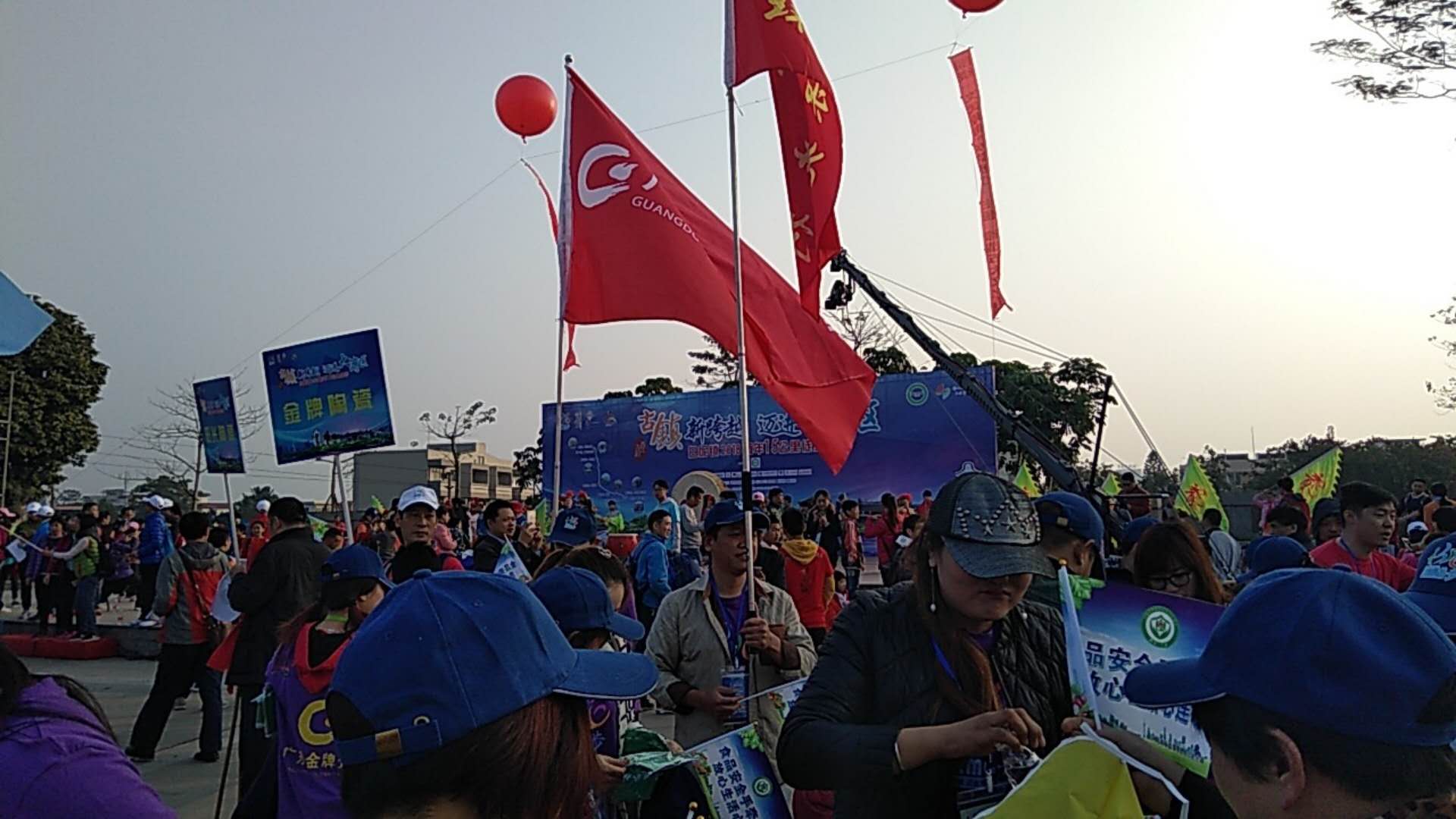 2018年，我們一直在前進的路上(圖9)