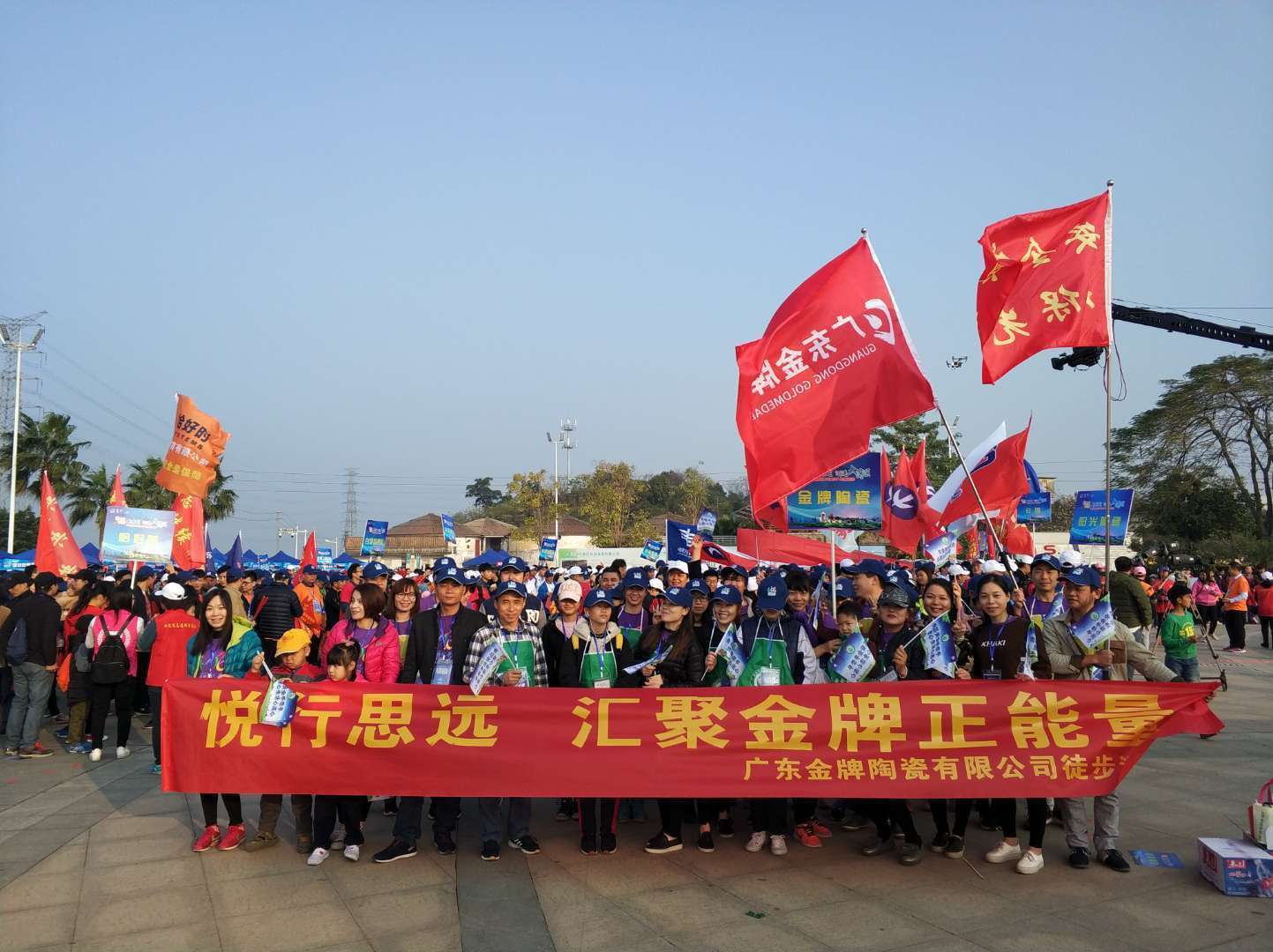 2018年，我們一直在前進的路上(圖12)