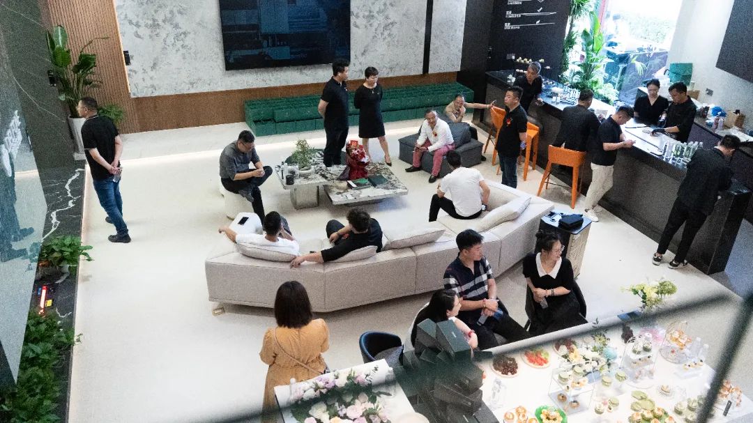 德利豐寧波旗艦店盛大開業(yè) | 以設(shè)計之名，巖造家居美學(xué)(圖25)